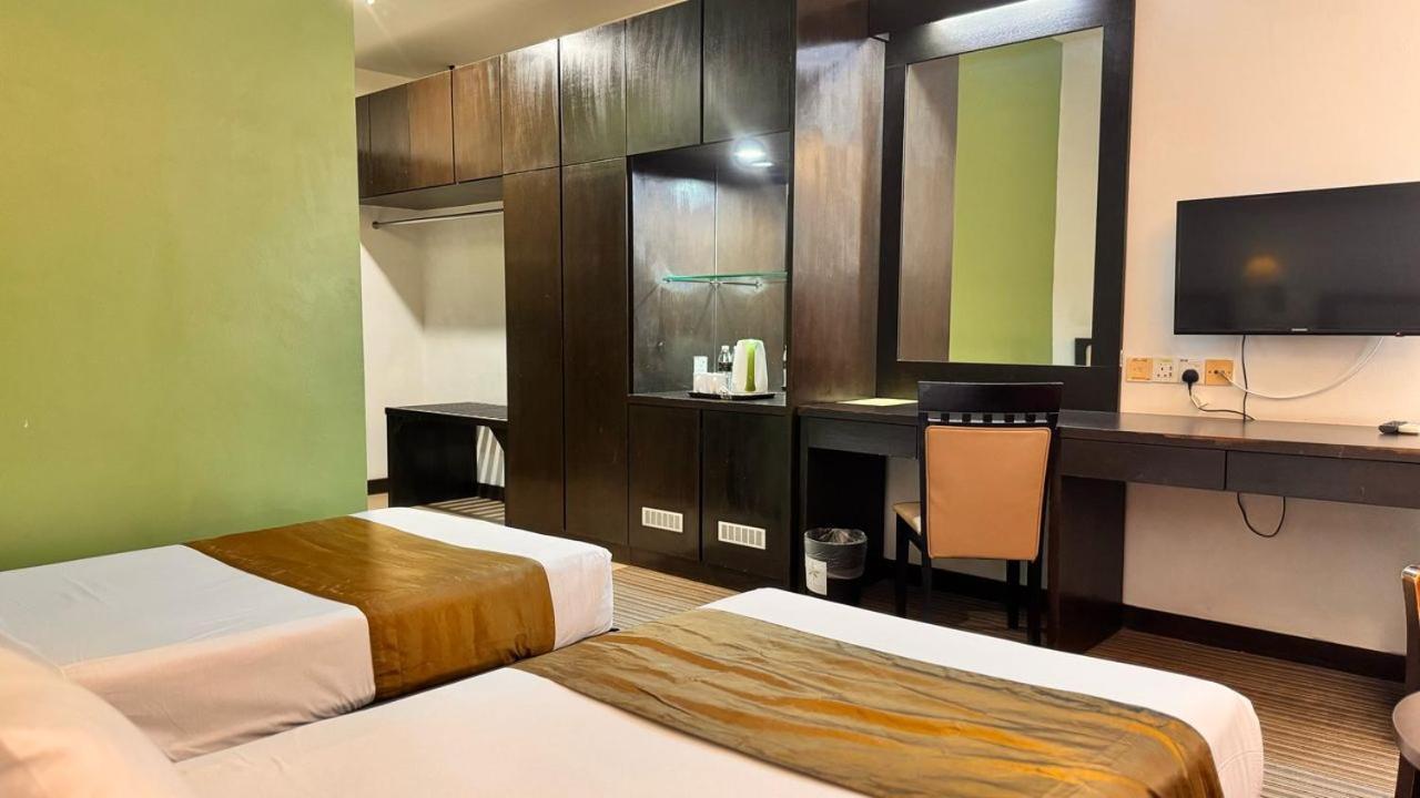 Hotel Seri Malaysia Kepala Batas Kepala Batas  Kültér fotó